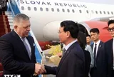 Thủ tướng Slovakia đến Hà Nội, bắt đầu thăm chính thức Việt Nam