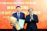 Công bố quyết định của Chủ tịch UBND thành phố Hà Nội về công tác cán bộ