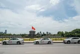 Đoàn xe kỷ niệm 140 năm của Mercedes-Benz dừng chân tại Hà Nội