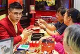 Giá vàng giảm 'điên cuồng', nhà đầu tư có nên bán cắt lỗ?