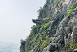 Từ 1-7, tạm dừng đón khách tham quan "Mỏm đá sống ảo" ở Mã Pì Lèng