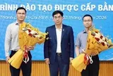 Trường đại học thưởng 720 triệu đồng cho 4 giảng viên hoàn thành chương trình tiến sĩ