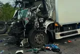 Xe tải tông xe đầu kéo trên cao tốc qua Gia Lai, 2 người chết