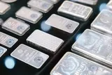 Giá bạc vượt 61 USD/ounce, chuyên gia dự báo 'thời của bạc' sắp tới