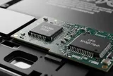AI đảo lộn ngành smartphone: RAM và bộ nhớ tăng giá 340%, vượt cả chip flagship