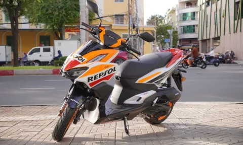 Cận cảnh Honda Vario bản giới hạn Repsol vừa về Việt Nam
