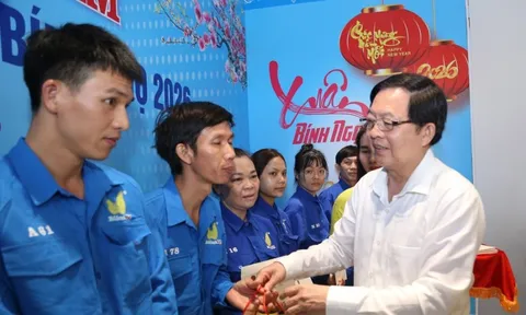 Phó Thủ tướng Hồ Quốc Dũng: Không để hộ nào thiếu Tết