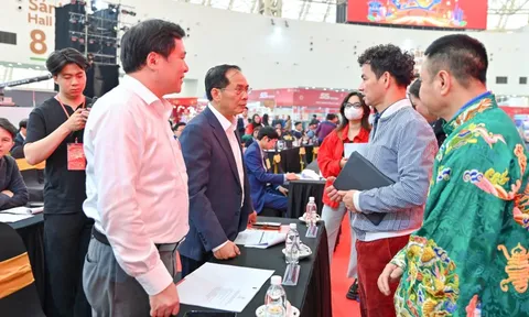 Phó Thủ tướng Bùi Thanh Sơn dự tổng duyệt Lễ bế mạc hội chợ Mùa Xuân 2026 0