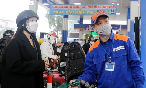 Giá xăng dầu trong nước dự báo tăng mạnh trong kỳ điều hành ngày mai 0