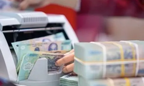 Một ngân hàng vừa tăng mạnh lãi suất tiết kiệm, có kỳ hạn tăng 1,1%/năm