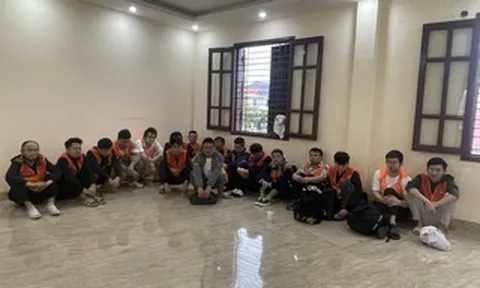 Từ bất thường tại nhà một hộ dân, phát hiện 12 người Trung Quốc nhập cảnh trái phép