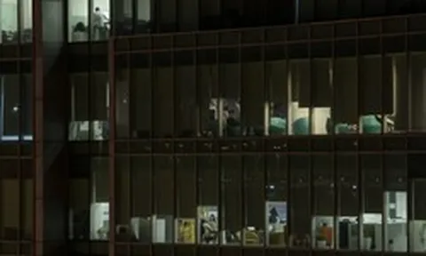 Bi kịch 'gặm nhấm' ngành công nghệ tỷ USD: AI khiến loạt kỹ sư trầm cảm, tự tử vì làm 90 giờ/tuần, chỉ 10% sinh viên tốt nghiệp tìm được việc