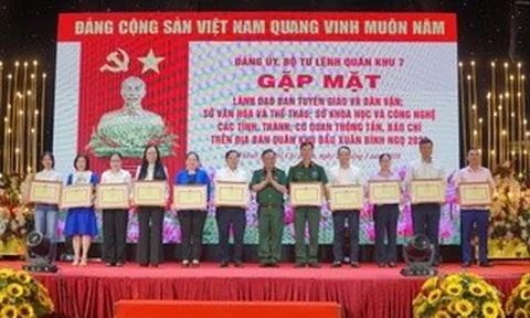 Đưa công tác tuyên truyền về Quân khu 7 đi vào thực chất