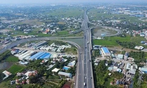 Cận cảnh công trường thi công tuyến đường Vành đai 3-TPHCM qua Tây Ninh