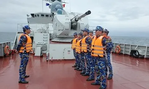 Tàu 016-Quang Trung đến Úc dự duyệt binh tàu hải quân quốc tế