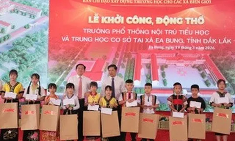 Xây trường mới cho học sinh vùng biên