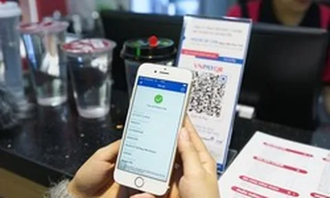 Khách chuyển khoản nhầm 8 triệu đồng vào tài khoản của hộ kinh doanh, xử lý thế nào để không bị tính thuế? Cán bộ Thuế Hà Nội trả lời