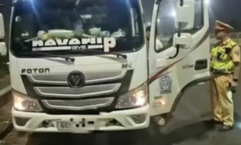 Chỉ 1 phút dừng, đỗ sai trên cao tốc có thể đánh đổi bằng tính mạng