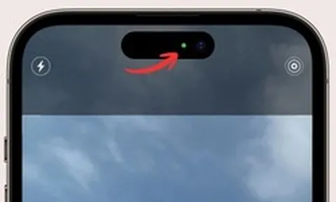 Dấu chấm xanh trên iPhone bị vô hiệu hóa, hàng triệu người đối mặt nguy cơ bị quay lén