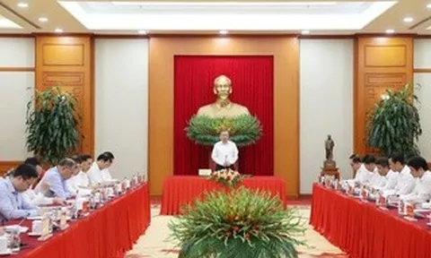 Hiện thực hóa khát vọng phát triển đất nước: "Lá chắn kép" bảo đảm phát triển