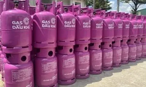 Giá gas chạm mức 661.000 đồng: Hai đại gia bán lẻ Việt lập kỷ lục doanh thu nghìn tỷ nhưng lãi mỏng dính