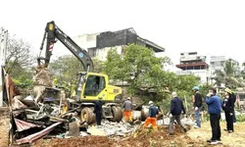 Hà Nội: “Đánh thức” dự án mở rộng đường Tam Trinh