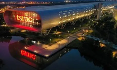 Giá RAM tăng gần 4 lần, TSMC từ bỏ dây chuyền chip 4nm cho Android