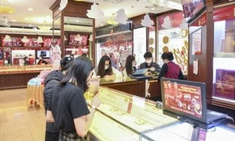 Sáng 6-4, giá vàng nhẫn trơn tại Bảo Tín Minh Châu giảm cả triệu đồng