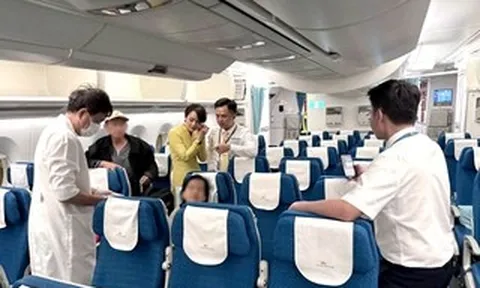 Hành khách bất tỉnh trên chuyến bay từ San Francisco về TPHCM