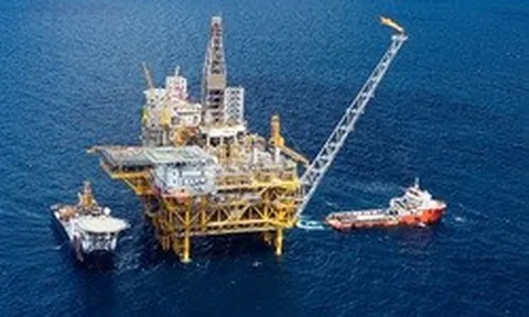 Bộ Công Thương: Việt Nam khai thác gần 25 triệu tấn dầu và 20 tỷ m3 khí trong 3 năm qua
