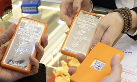 Giá bạc hôm nay lên cao nhất 5 tuần