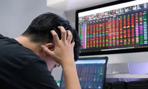 Chứng khoán 23-4: VN-Index rung lắc dữ dội, cổ phiếu PC1 "có biến"