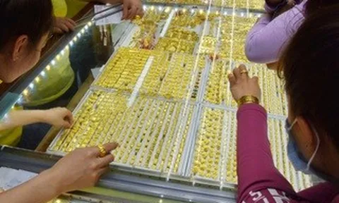 Giá vàng hôm nay, 25-4: Bật tăng trở lại