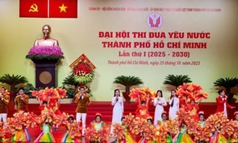 Thi đua để TPHCM vươn xa