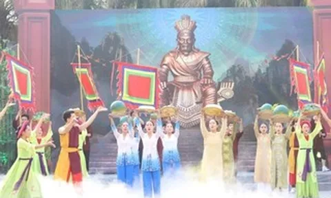 Thông tin nổi bật tại TPHCM ngày 26-4: Biển Vũng Tàu tấp nập; chủ công ty Mai Xuân Thành bị bắt