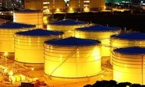 Giá xăng dầu hôm nay 29/4: Tiếp đà tăng