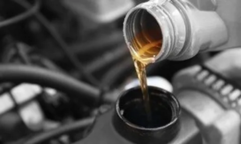 Bộ Công Thương dừng điều hành dầu hỏa, doanh nghiệp tự điều chỉnh giá bán