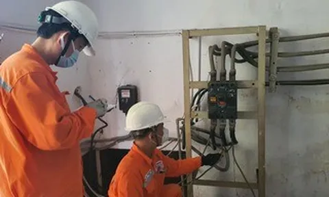 Điện lực TPHCM hướng dẫn người dân cách tránh hóa đơn tiền điện tăng vọt dịp nghỉ lễ 30-4