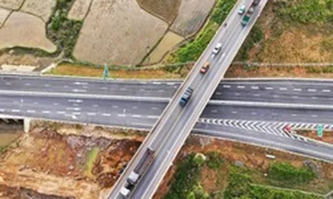 Chính thức vận hành gần 200km cao tốc Bắc- Nam đoạn Quảng Ngãi đến Đắk Lắk