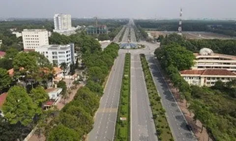 Cận cảnh đường 10 làn xe kết nối sân bay Long Thành với TPHCM