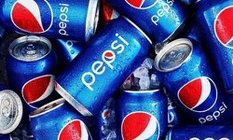 Cuộc cải tổ đau đớn của Pepsi: Hạ giá bán, khai tử 20% thương hiệu, buộc bắt chước Coca-Cola để tìm đường sống