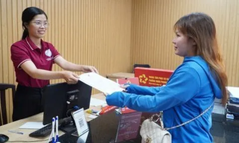 Học Bác qua những điều giản dị: Người dân là trung tâm