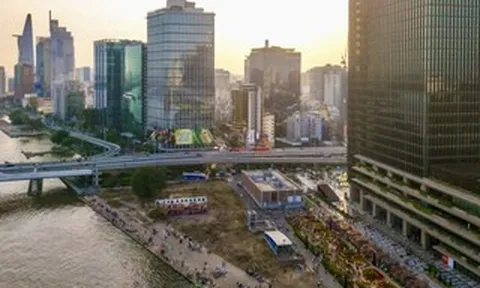 LẮNG NGHE NGƯỜI DÂN HIẾN KẾ: Bốn lực đẩy để kinh tế TP HCM bứt tốc