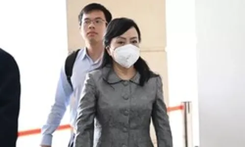 Hình ảnh cựu Bộ trưởng Nguyễn Thị Kim Tiến tại phiên tòa xét xử vụ sai phạm trong đầu tư cơ sở 2 BV Bạch Mai, Việt Đức