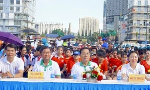 TPHCM phát động toàn dân tập luyện môn bơi