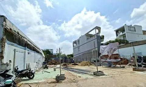 TPHCM: Bàn giao mặt bằng mở rộng quốc lộ 13 trước ngày 31-7