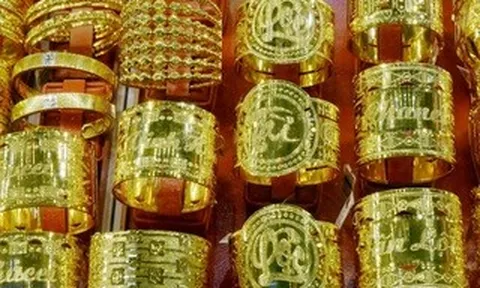 Giá vàng hôm nay 28-5: Tiếp tục giảm