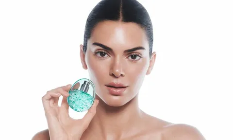 ANUA CHỌN KENDALL JENNER LÀ ĐẠI SỨ THƯƠNG HIỆU TOÀN CẦU ĐẦU TIÊN