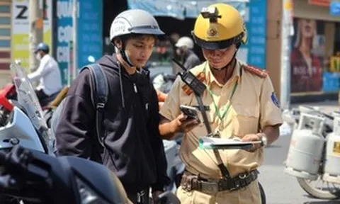 CSGT TPHCM tăng cường xử lý học sinh vi phạm giao thông trong kỳ nghỉ hè