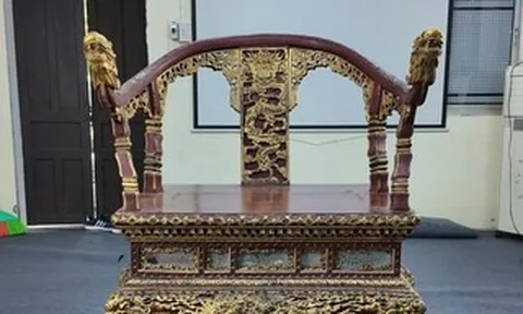 Hé lộ hình ảnh ngai vua triều Nguyễn được phục chế sau 1 năm bị phá hoại